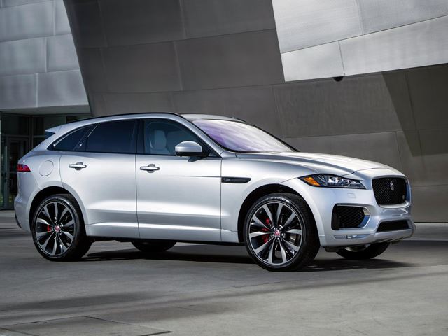 Jaguar F-Pace звучит действительно фантастически