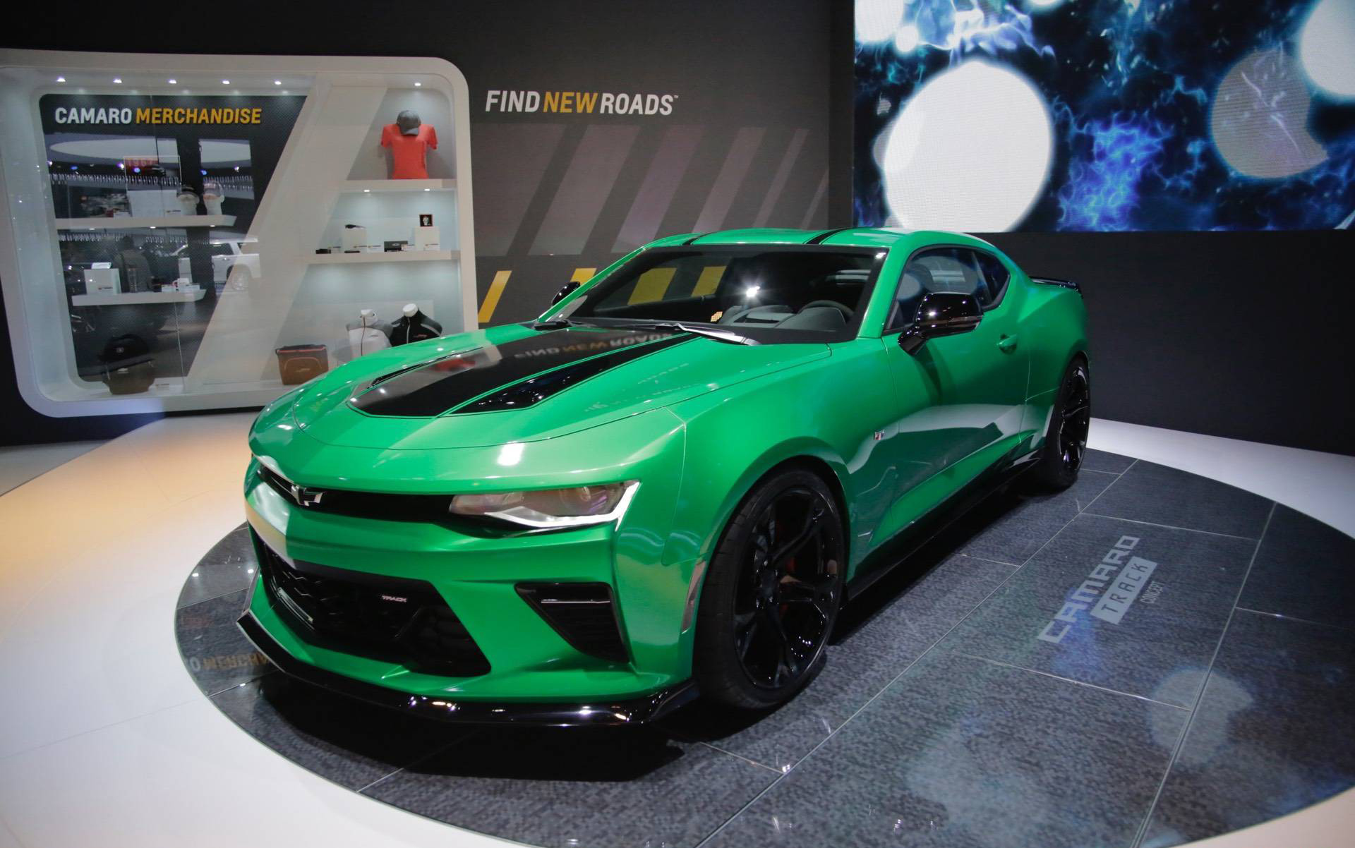 Женева-2017 – трек-концепт Chevrolet Camaro