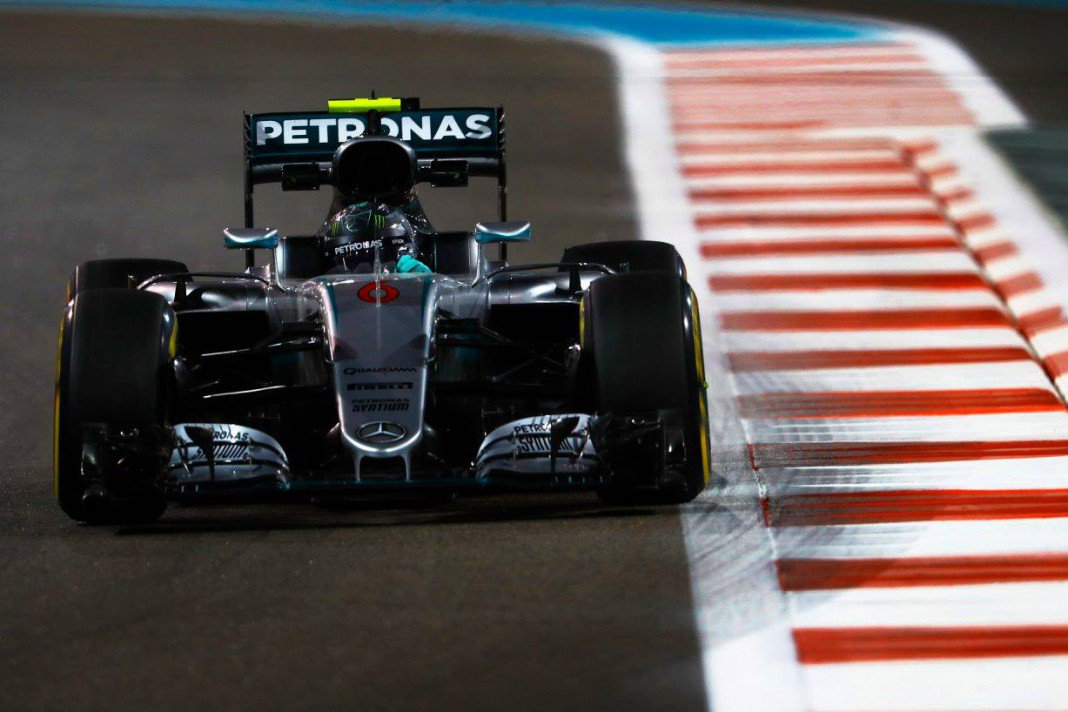 Toro Rosso хочет заморозить развитие двигателей Mercedes