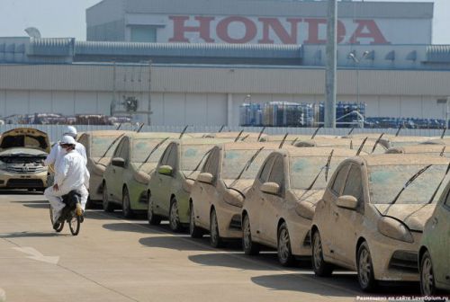 Honda_navodnenie_tailand-6