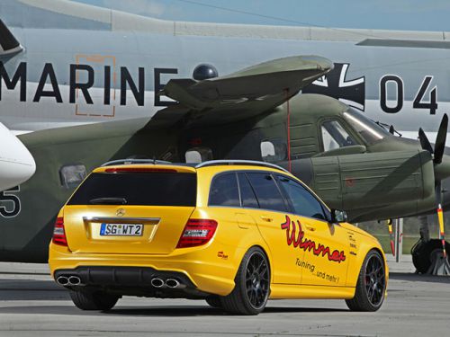 Mercedes-Benz_C63_AMG_Wagon_3