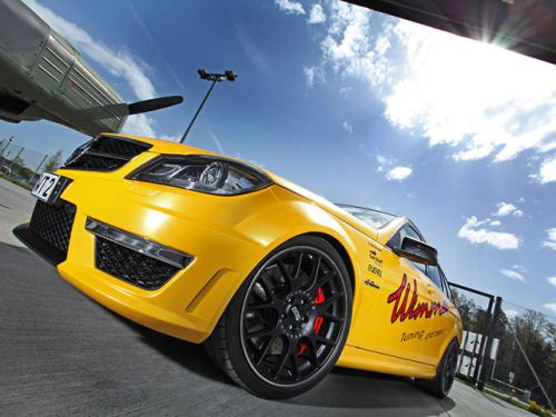 Mercedes-Benz_C63_AMG_Wagon_2