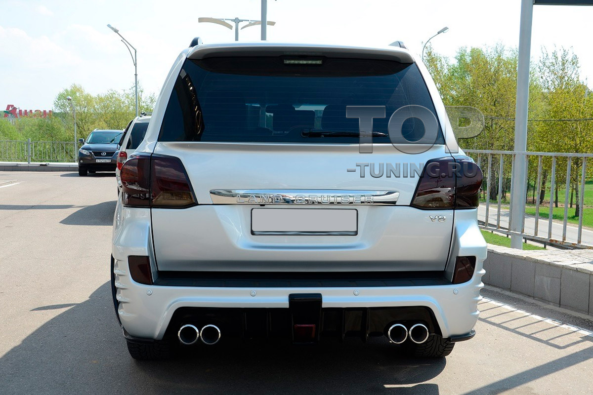 10532 Накладка на багажник со спойлером INVADER для Toyota Land Cruiser 200