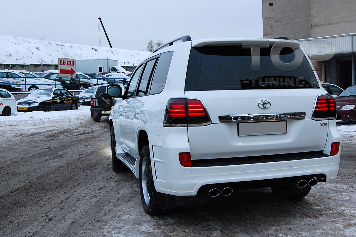 ТЮНИНГ ТОЙОТА ЛЕНД КРУЗЕР 200 (2007 - 2015) ЗАДНИЙ БАМПЕР - ОБВЕС ZEUS LUV LINE 10534 Задний бампер ZEUS Luv-Line на Toyota Land Cruiser 200