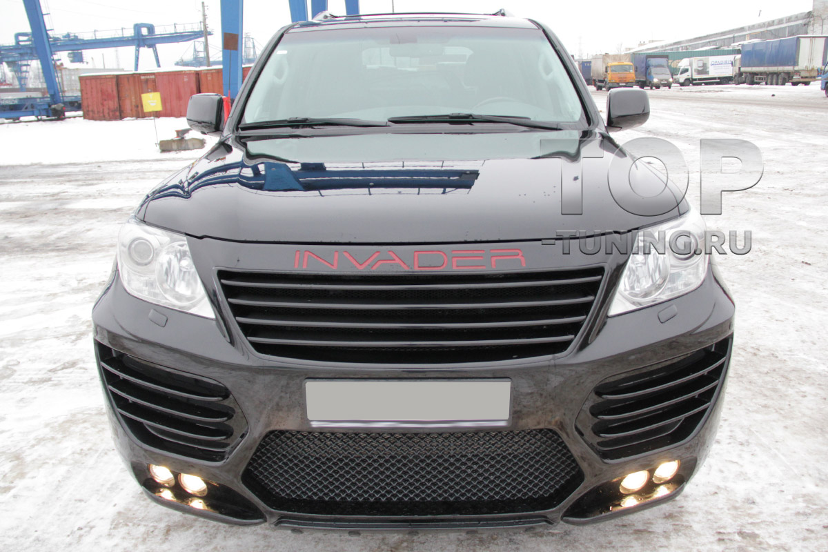 10537 Передний бампер INVADER для Lexus LX570