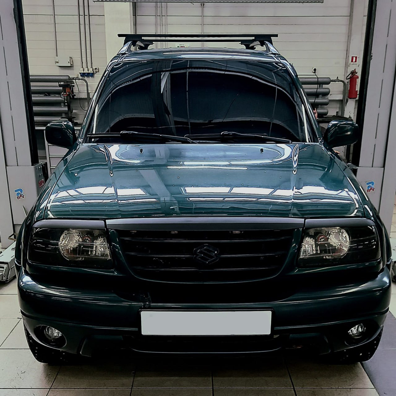 ТЮНИНГ СУЗУКИ ГРАНД ВИТАРА / ЭСКУДО (1997 - 2005) НАКЛАДКИ X-FORCE НА ФАРЫ