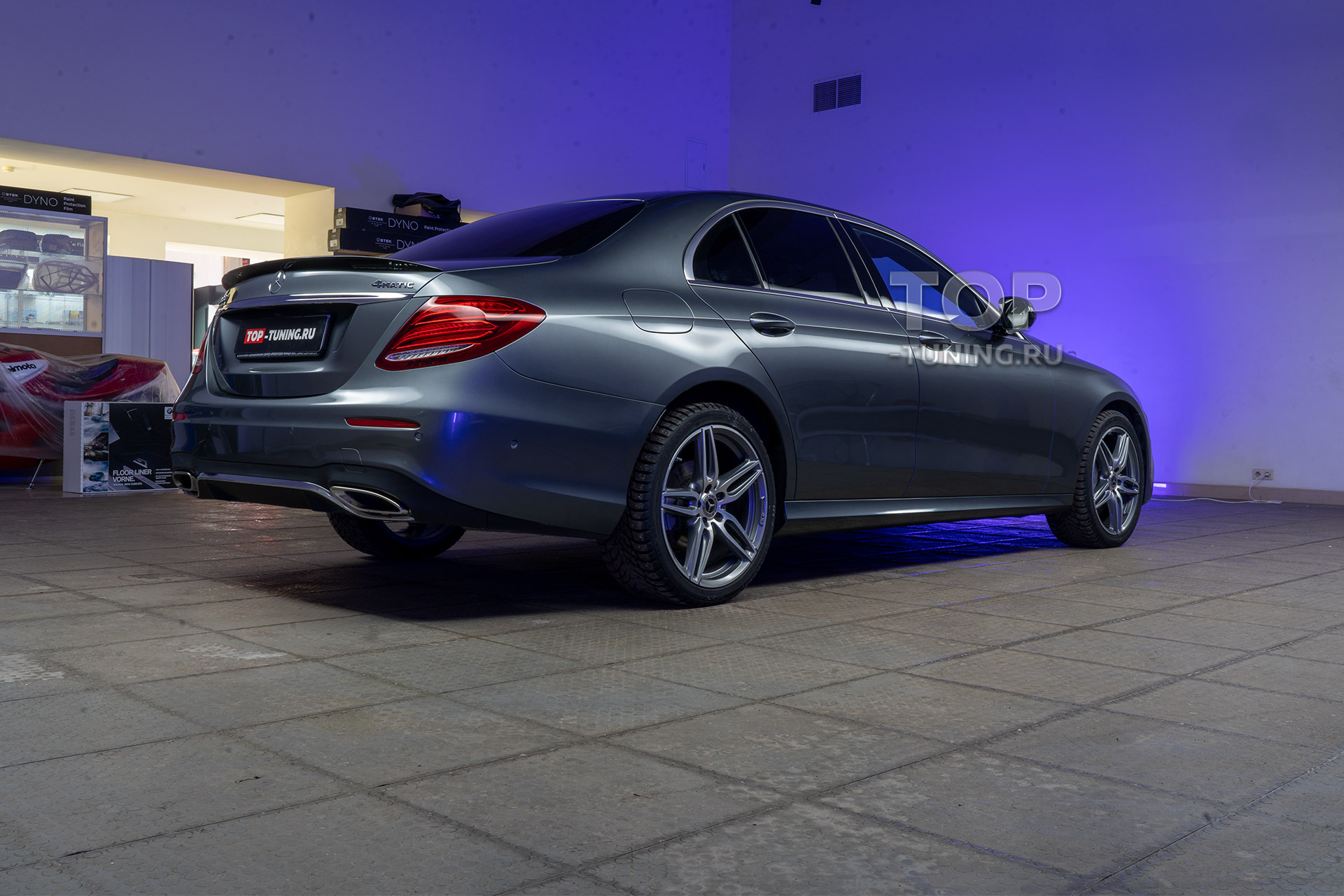 Спойлер на багажник Мерседес Бенц Е класс 213 купить в наличии, с установкой