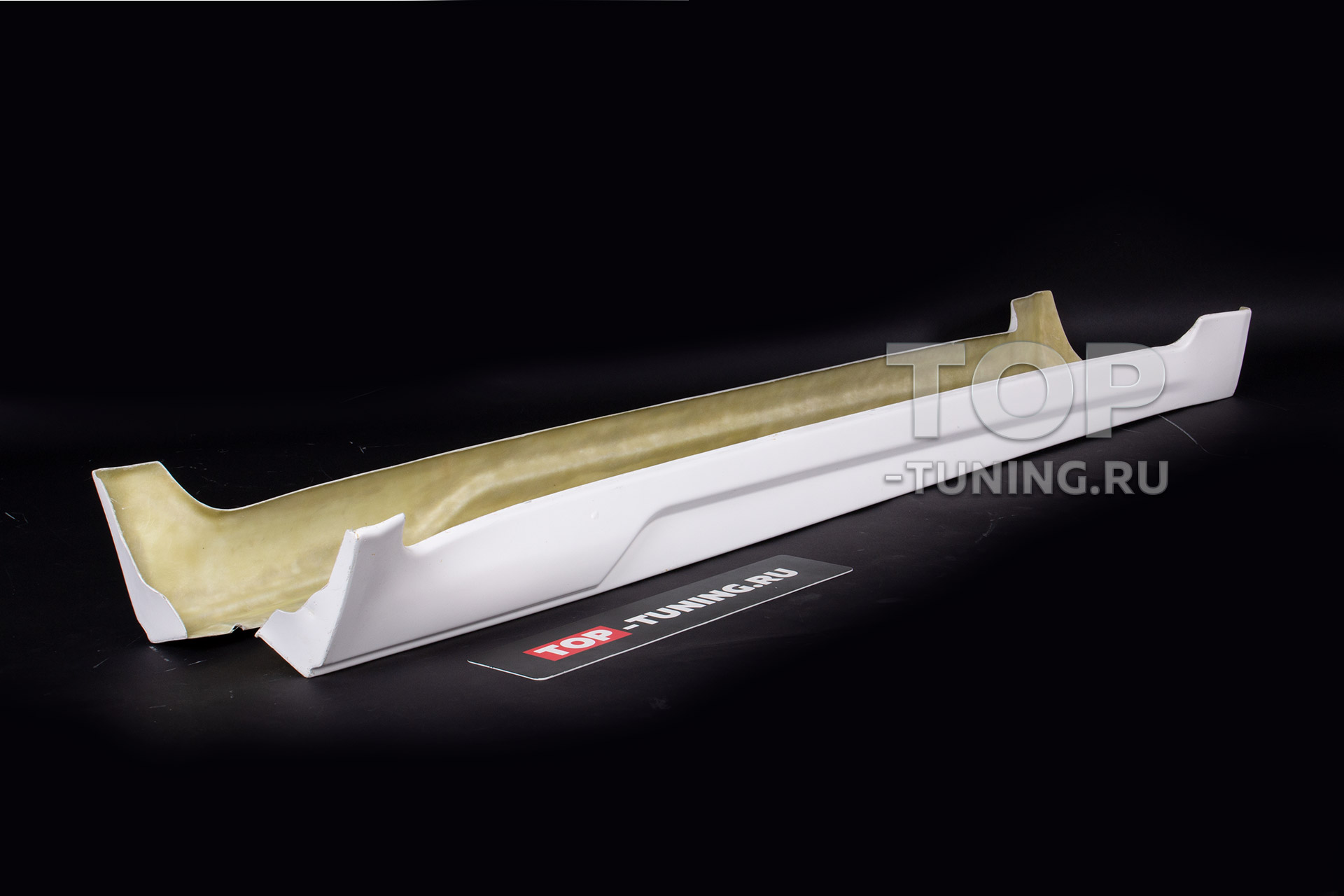 10943 Накладки Zender на пороги для Alfa Romeo 159