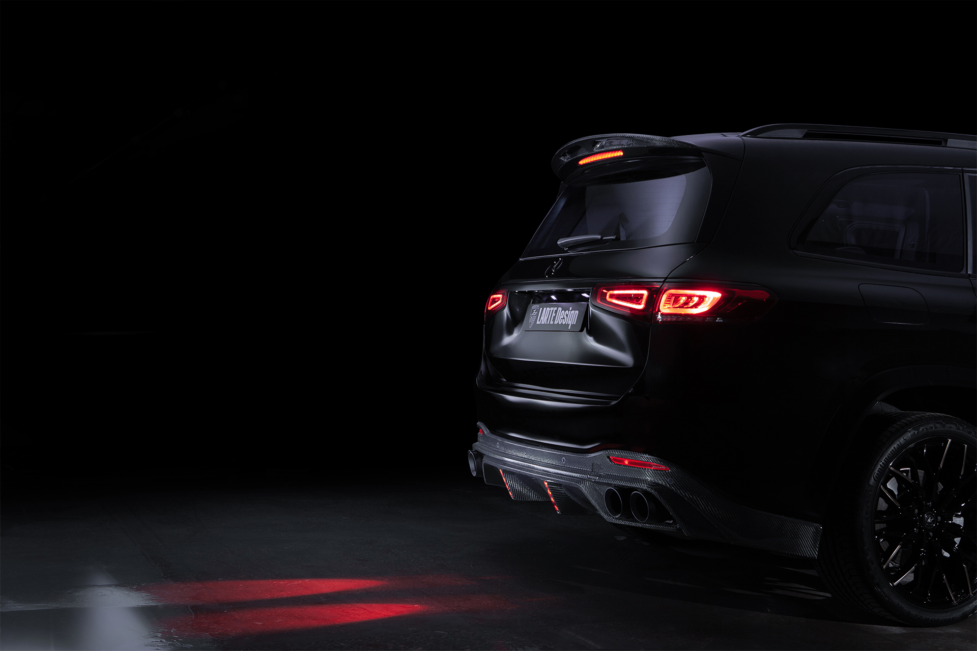 10957 Диффузор Larte Design для заднего бампера Mercedes GLS X167 Купить оригинальное дооснащение из натурального карбона для Mercedes GLS X167