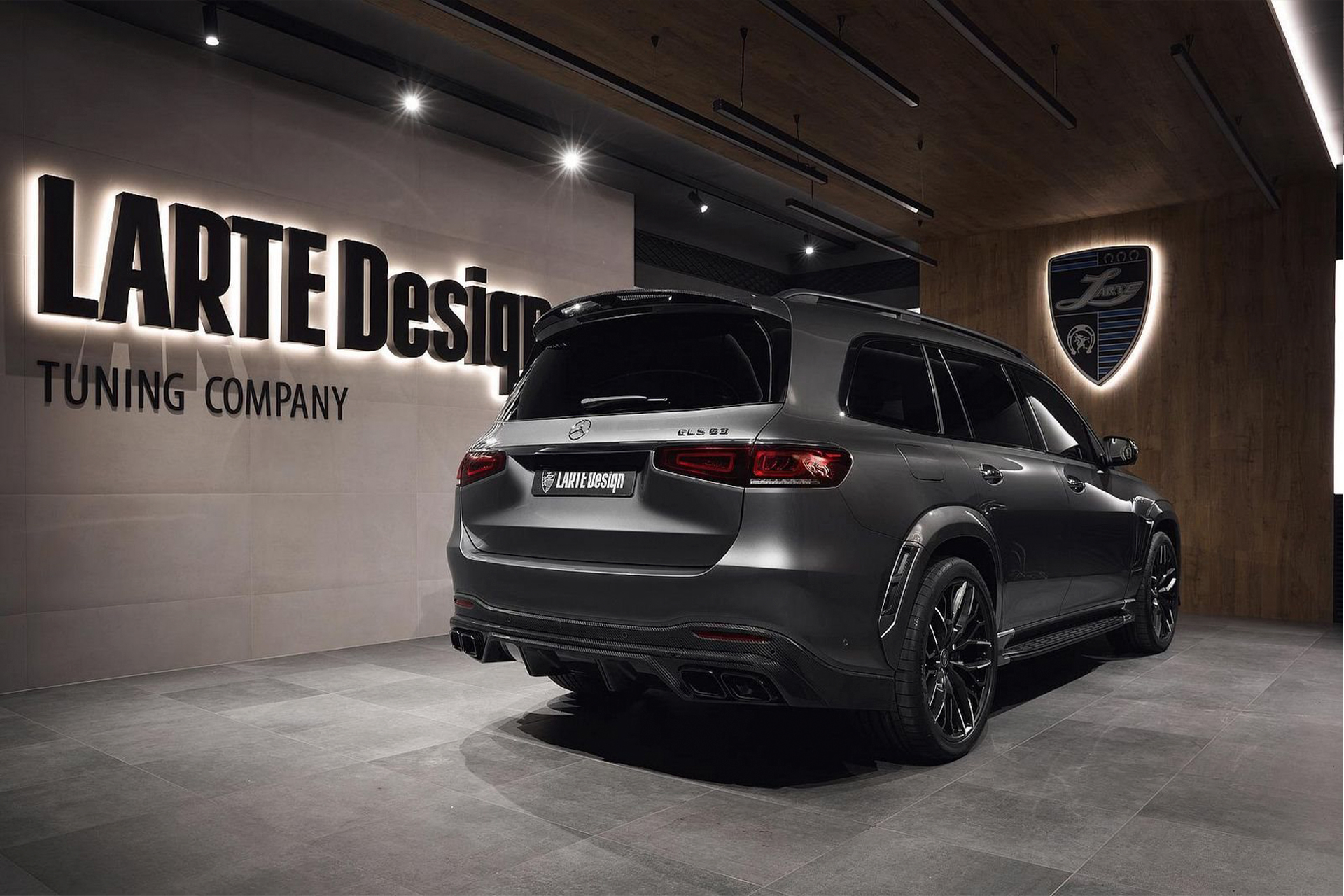 10960 Спойлер Larte Design для Mercedes GLS X167