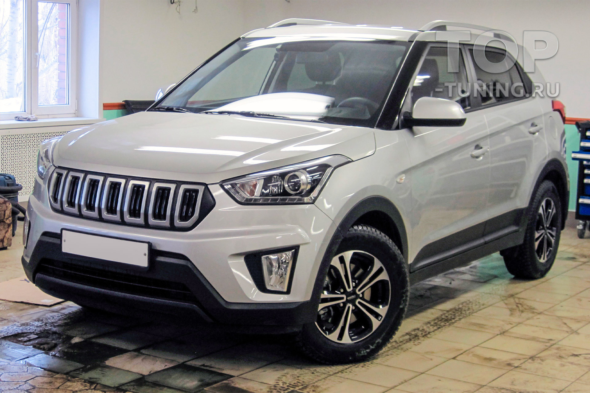 Решетка радиатора в стиле Джип Гранд Чероки для Хендай Крета купить