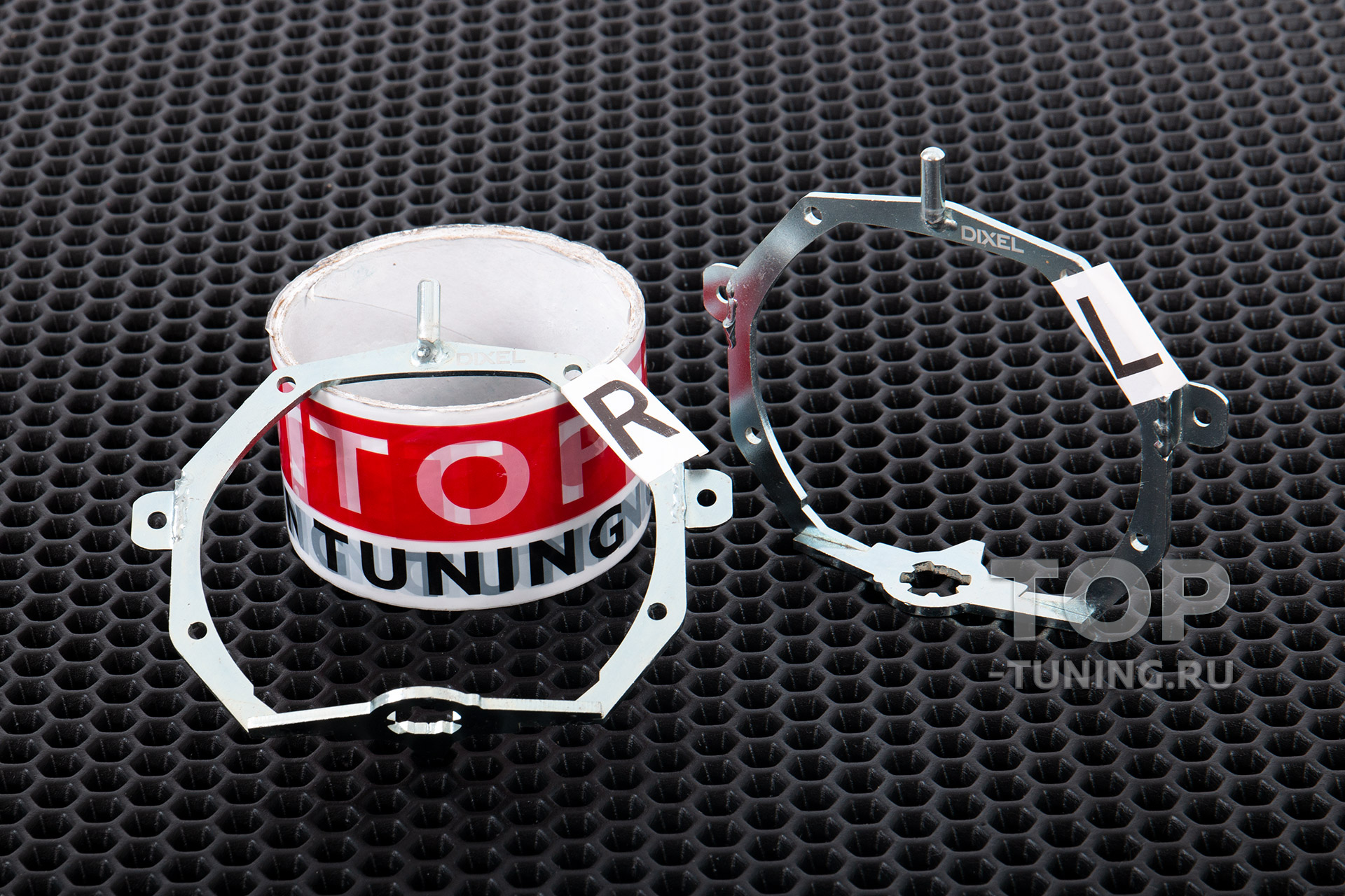 Переходные рамки Infiniti QX56 Z62 2010-2013 с крепежными размерами Hella 3R,5R 11606 Переходные рамки для Infiniti QX56 Z62 (AFL) под линзы Hella 3R, 5R