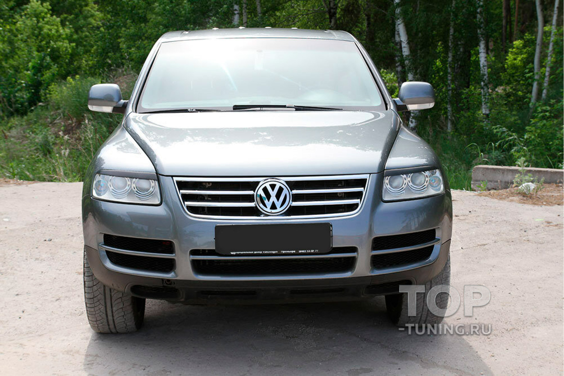 Накладки на передние фары (реснички) Volkswagen Touareg 2002-2006