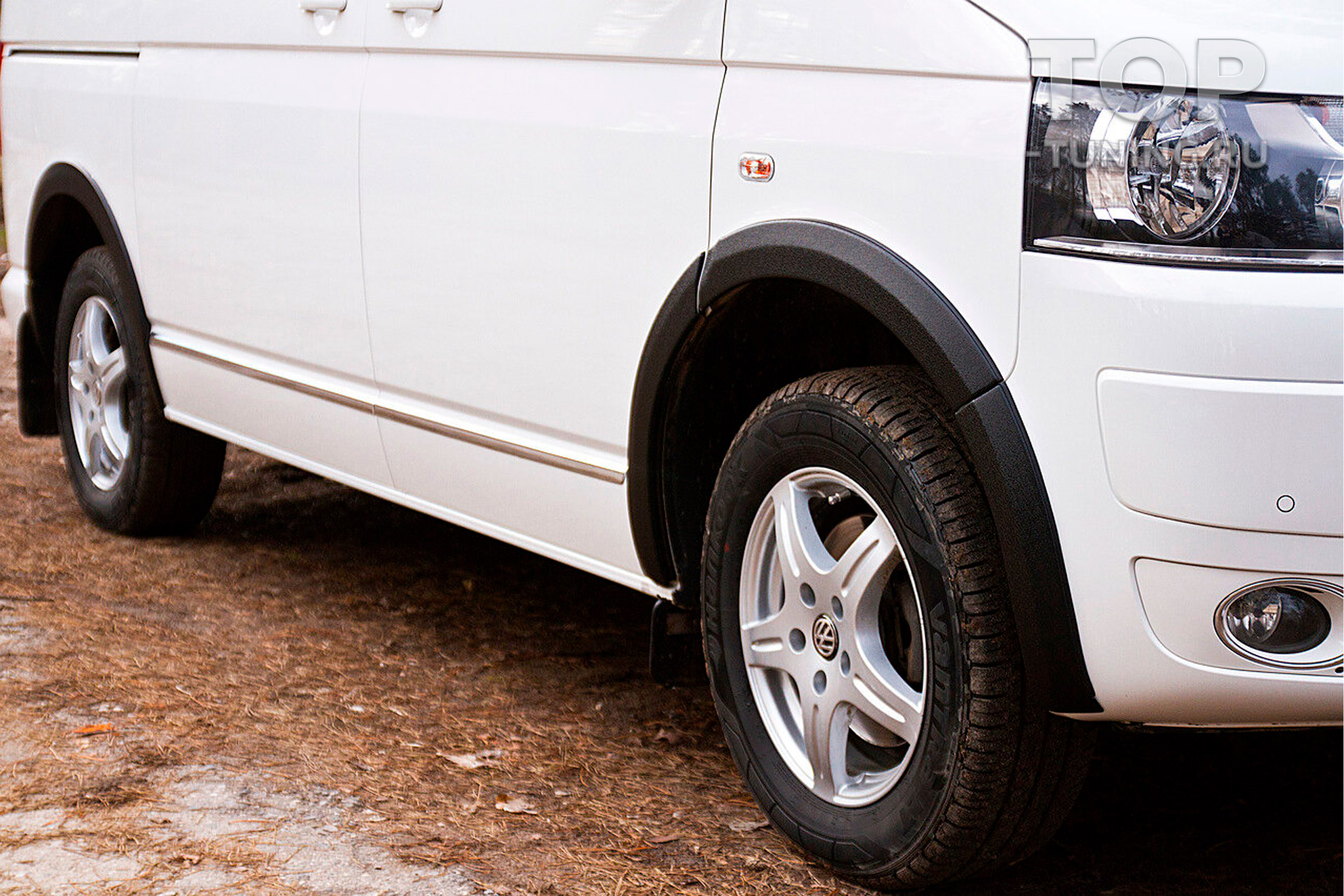 Накладки на колёсные арки Volkswagen Transporter (T5 рестайлинг) 2009-2015