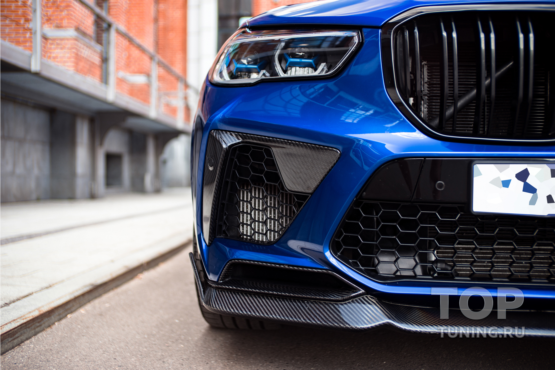 Оригинальный комплект-обвес Ренегейд для тюнинга БМВ Х5М Г05(Ф95)