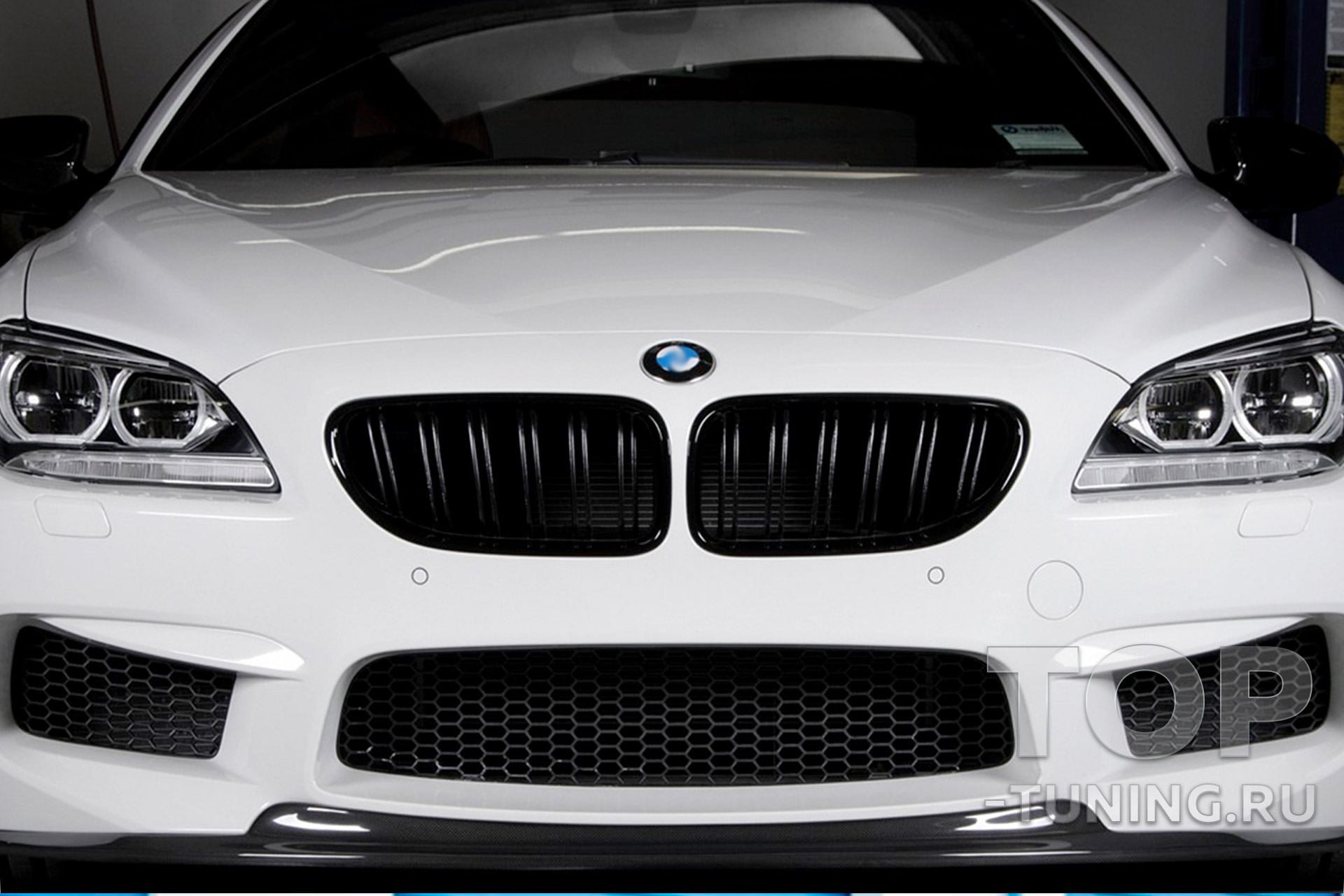 Тюнинг БМВ 6 серии f06, f12, f13. Черные ноздри в стиле М6 для ф06 / ф12 / ф13