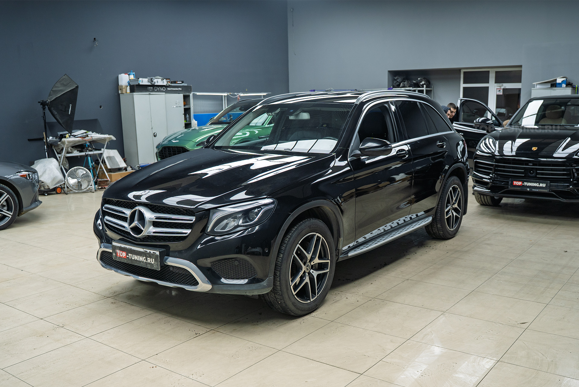 Силовые пороги для тюнинга Мерседес ГЛЦ (X253/C253)