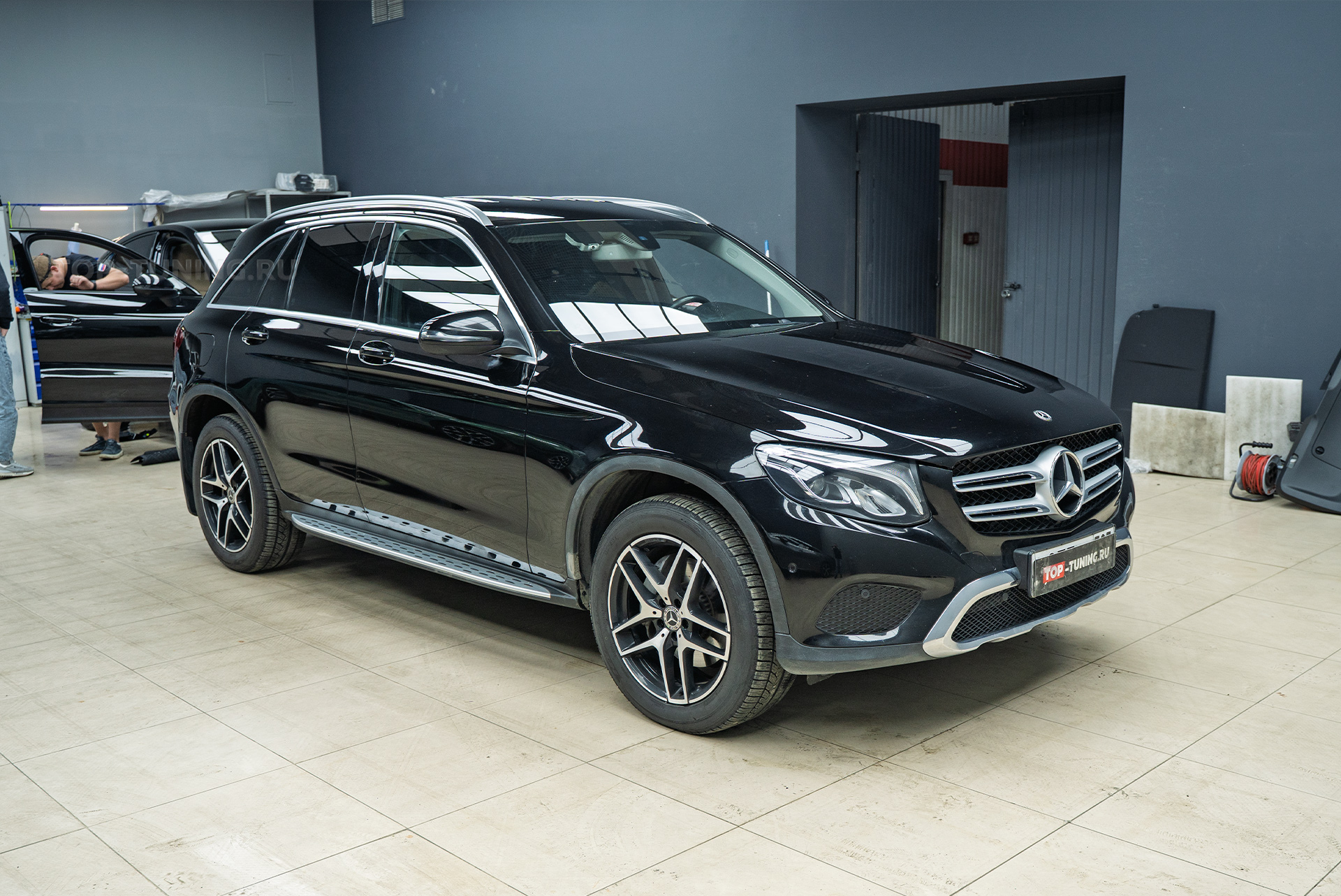 Силовые пороги для тюнинга Мерседес ГЛЦ (X253/C253)