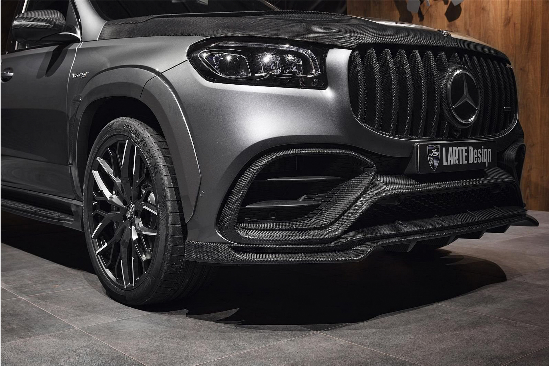 11866 Передняя юбка Larte Design для Mercedes AMG GLS 63