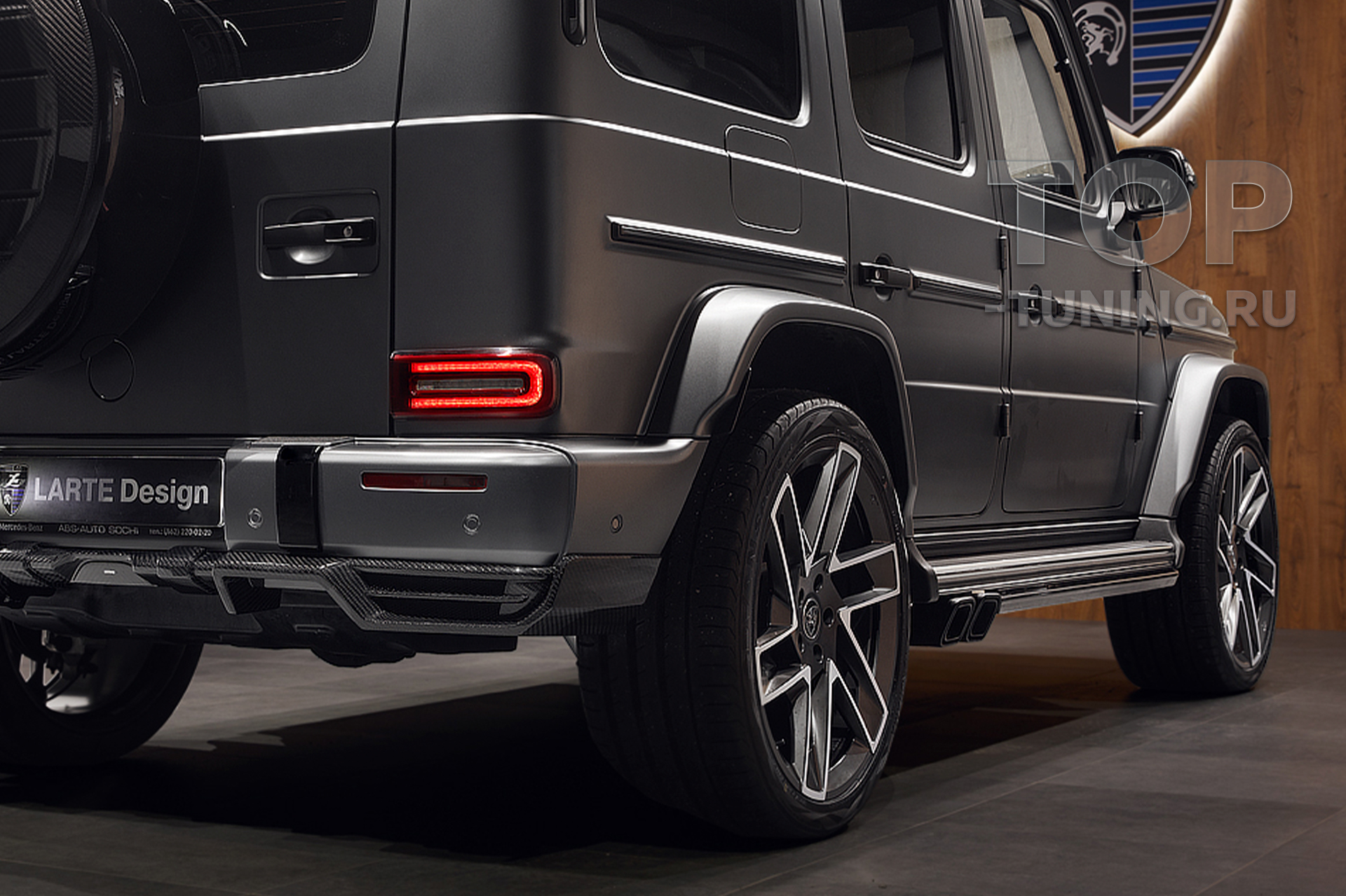 Тюнинг комплект Larte Design для модернизации внешнего вида Mercedes G-Класс (W463)