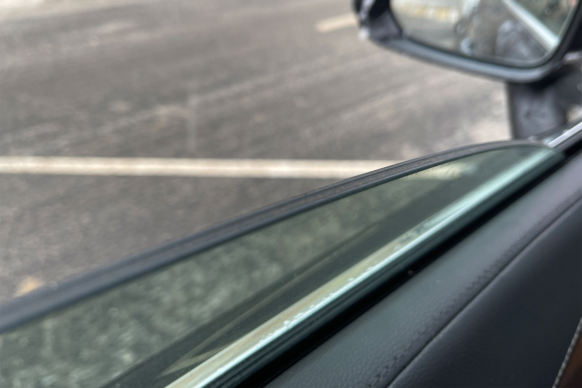 Полировка боковых стекол автомобиля под ключ в Топ Тюнинг 