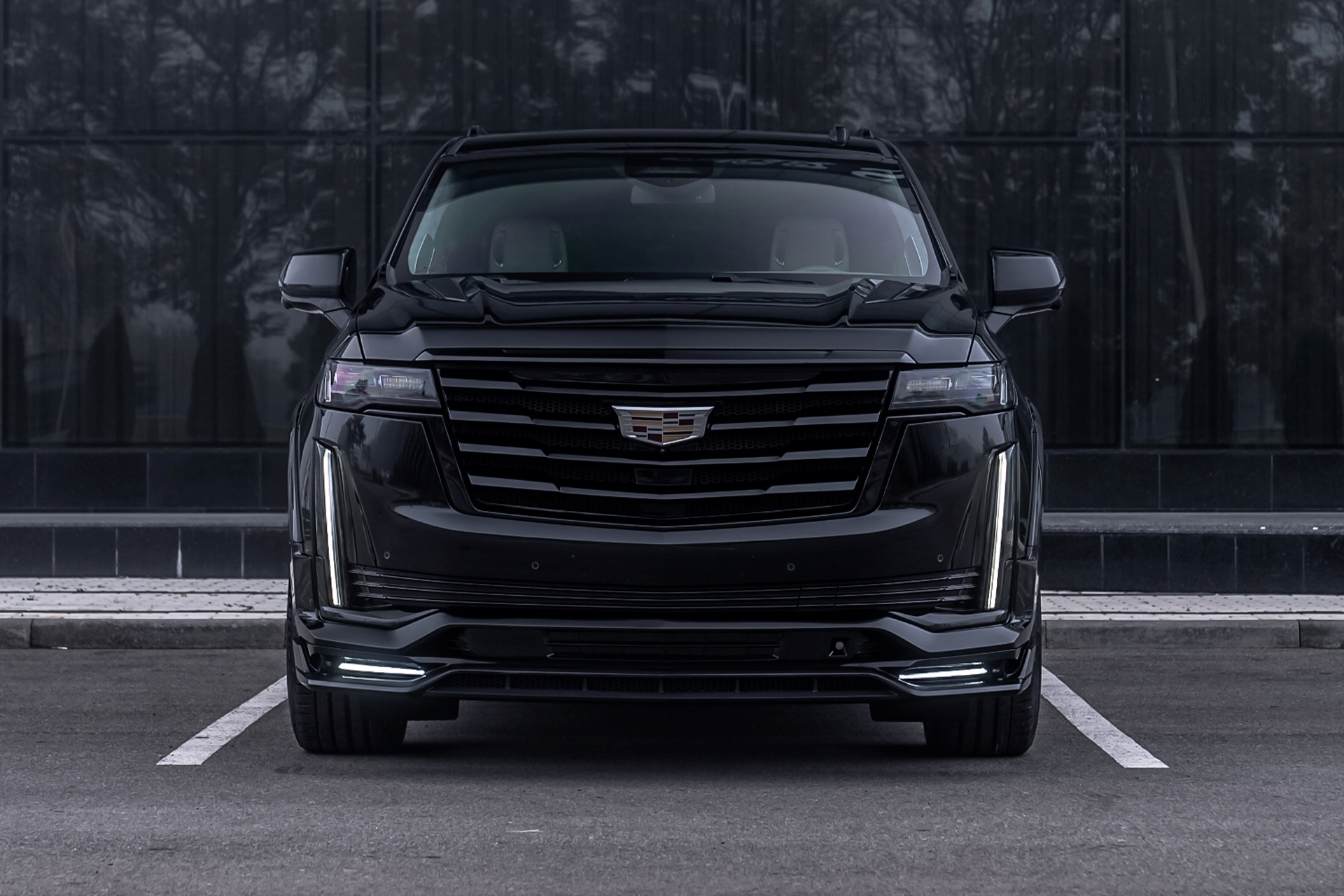 Двойной сплиттер Miriada для переднего бампера Cadillac Escalade V