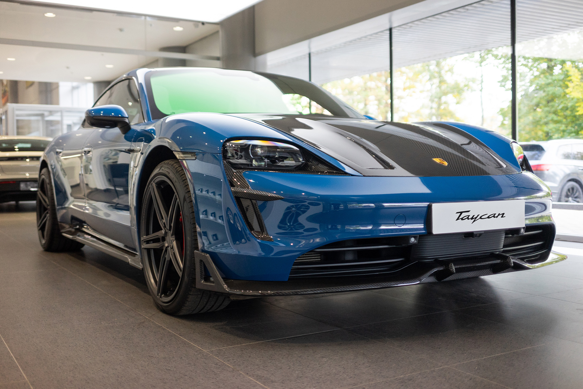 Тюнинг Порше Тайкан (2019+) - Аэродинамический обвес Renegade