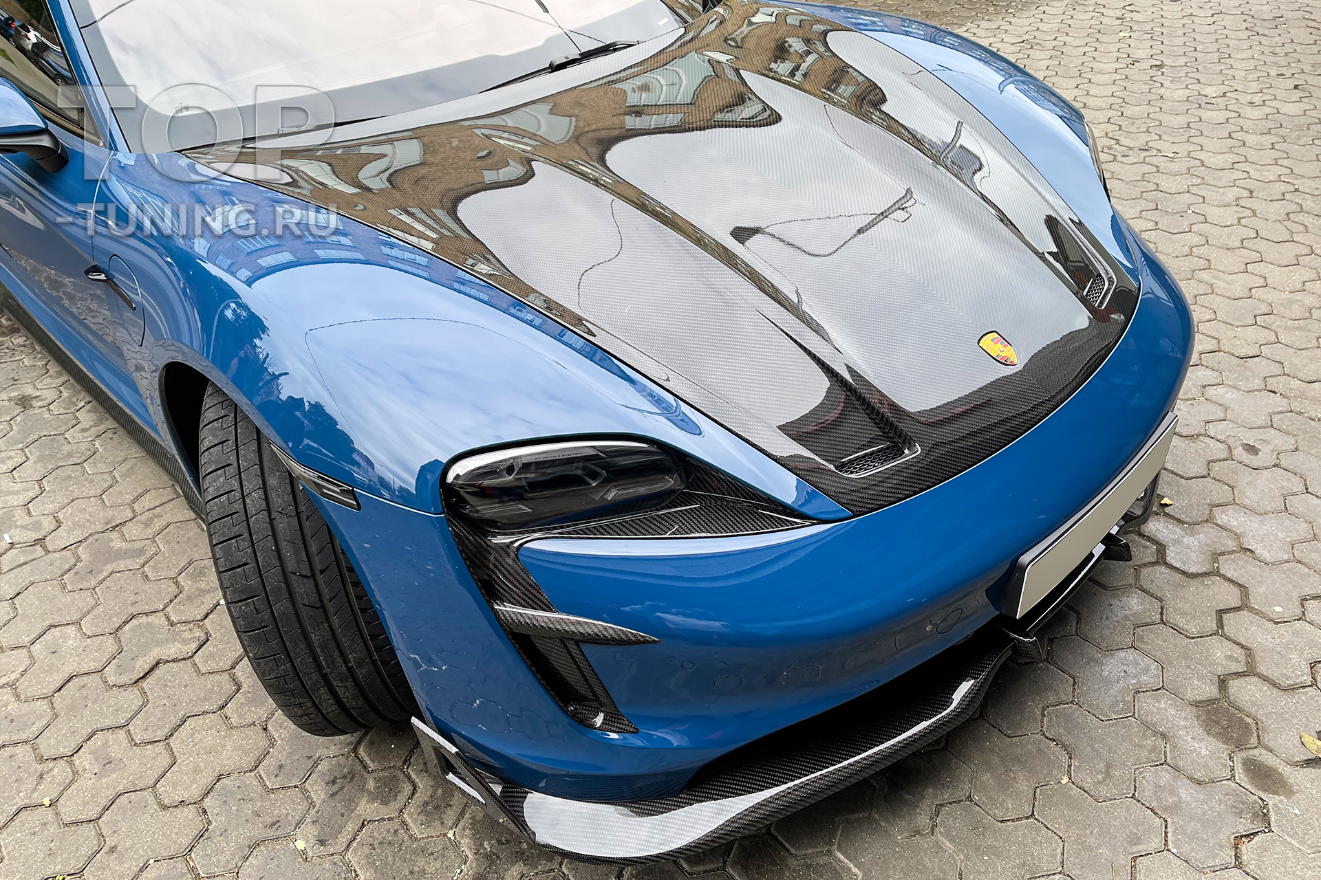 Накладки Renegade на воздуховоды под фарами Порше Тайкан 12310 Решетки Renegade на воздуховоды для Porsche Taycan