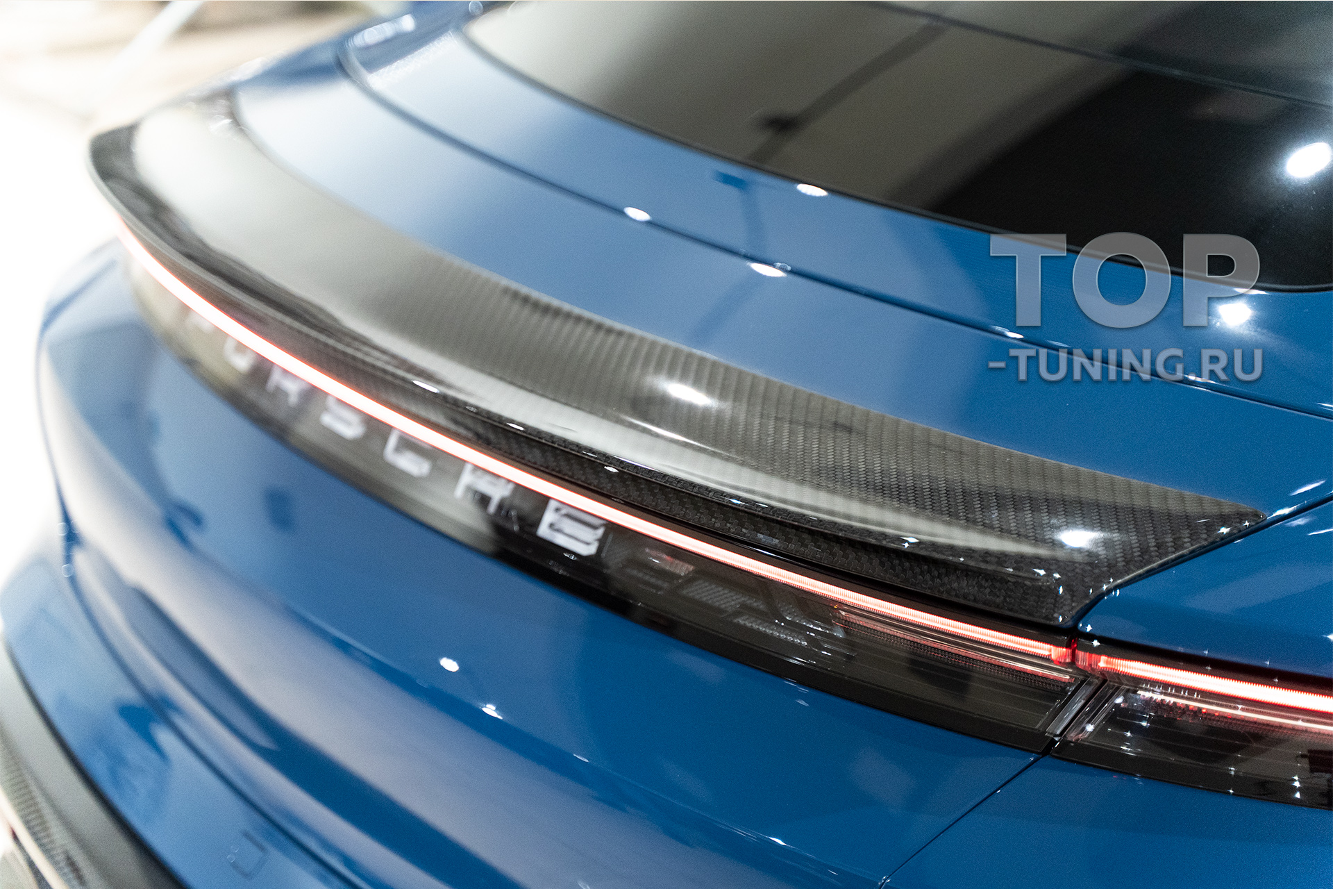 Нижний спойлер Renegade для Порше Тайкан 12312 Спойлер Renegade для Porsche Taycan