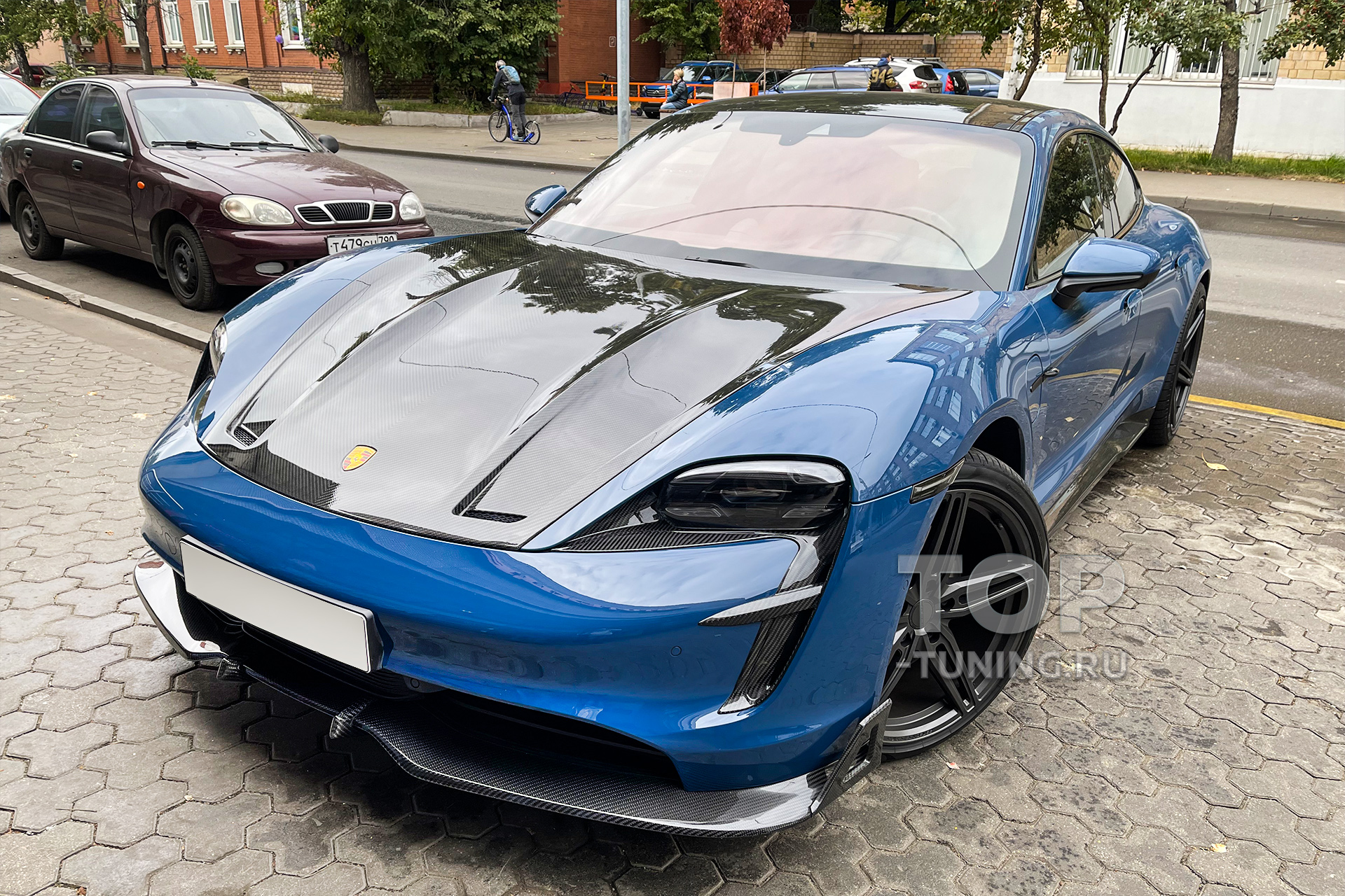 12313 Капот Renegade для Porsche Taycan