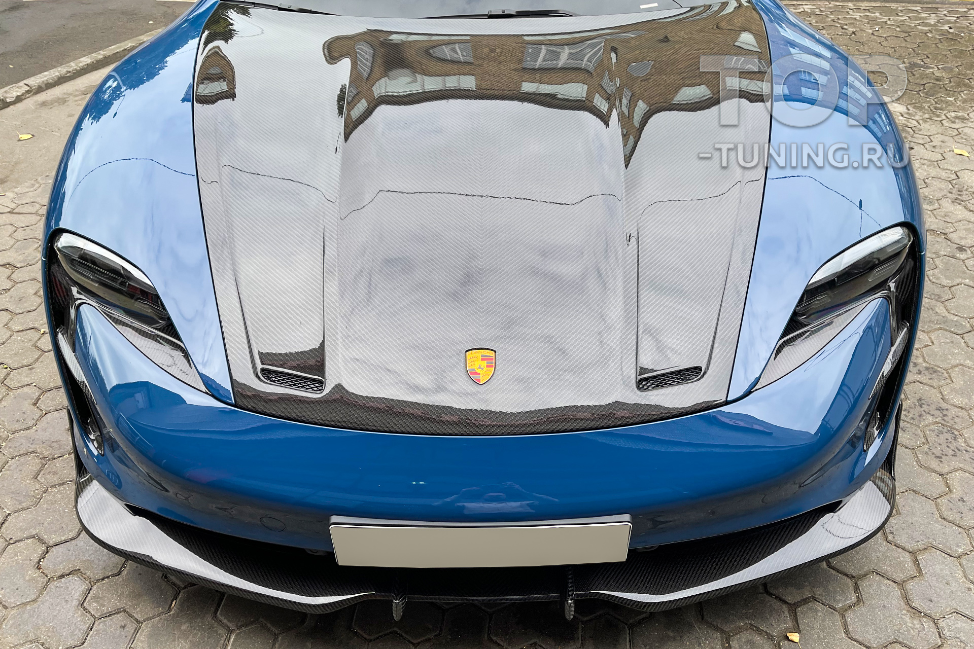 Капот с жабрами Renegade для  Порше Тайкан