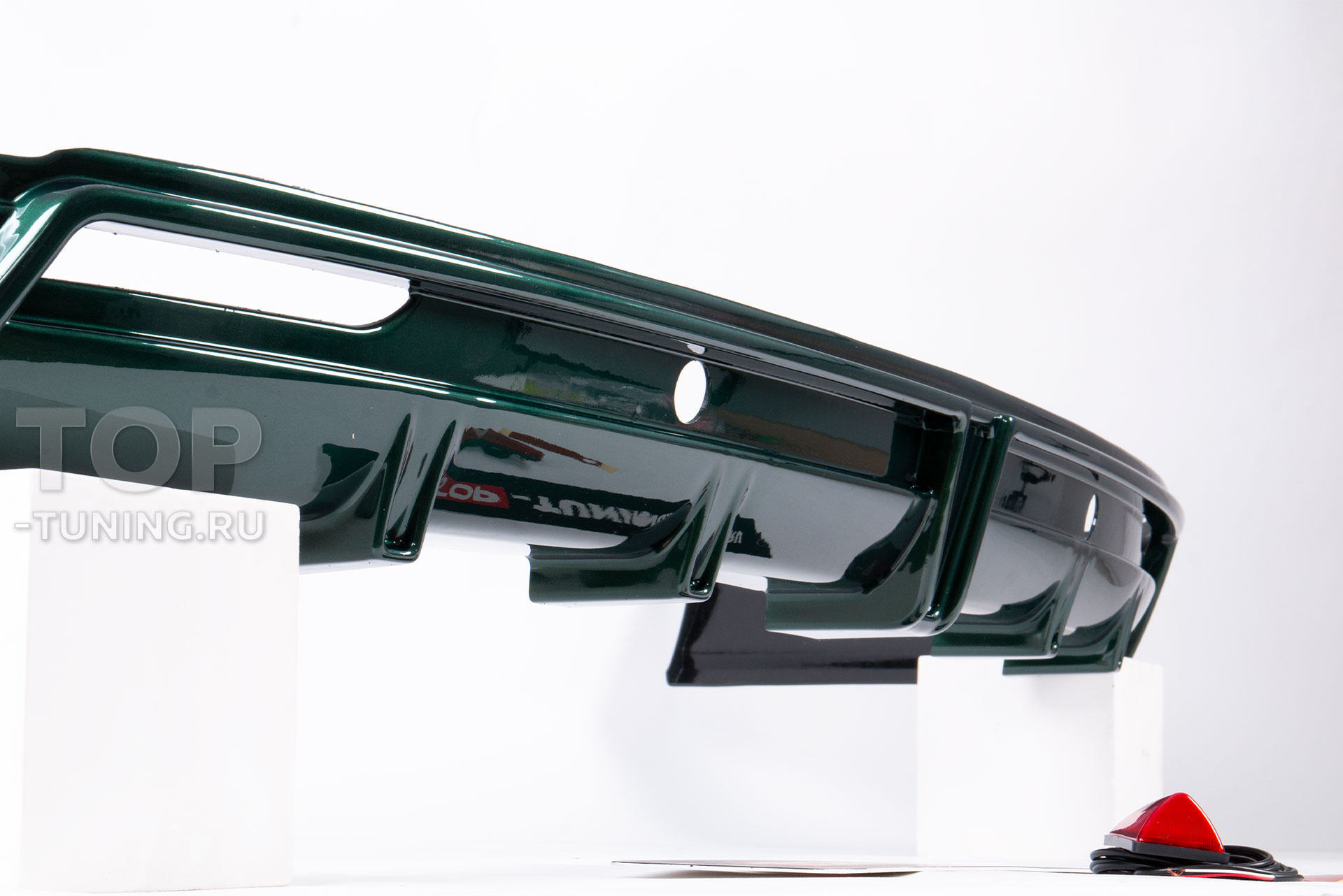 13019 Юбка AMX Design на задний бампер Lixiang L7 22-23