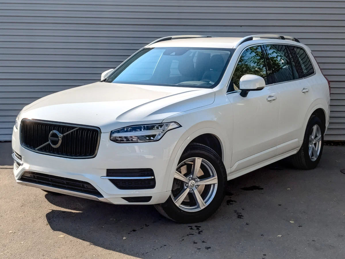 13046 Черная решетка радиатора Black Edition для Volvo XC90 2016+