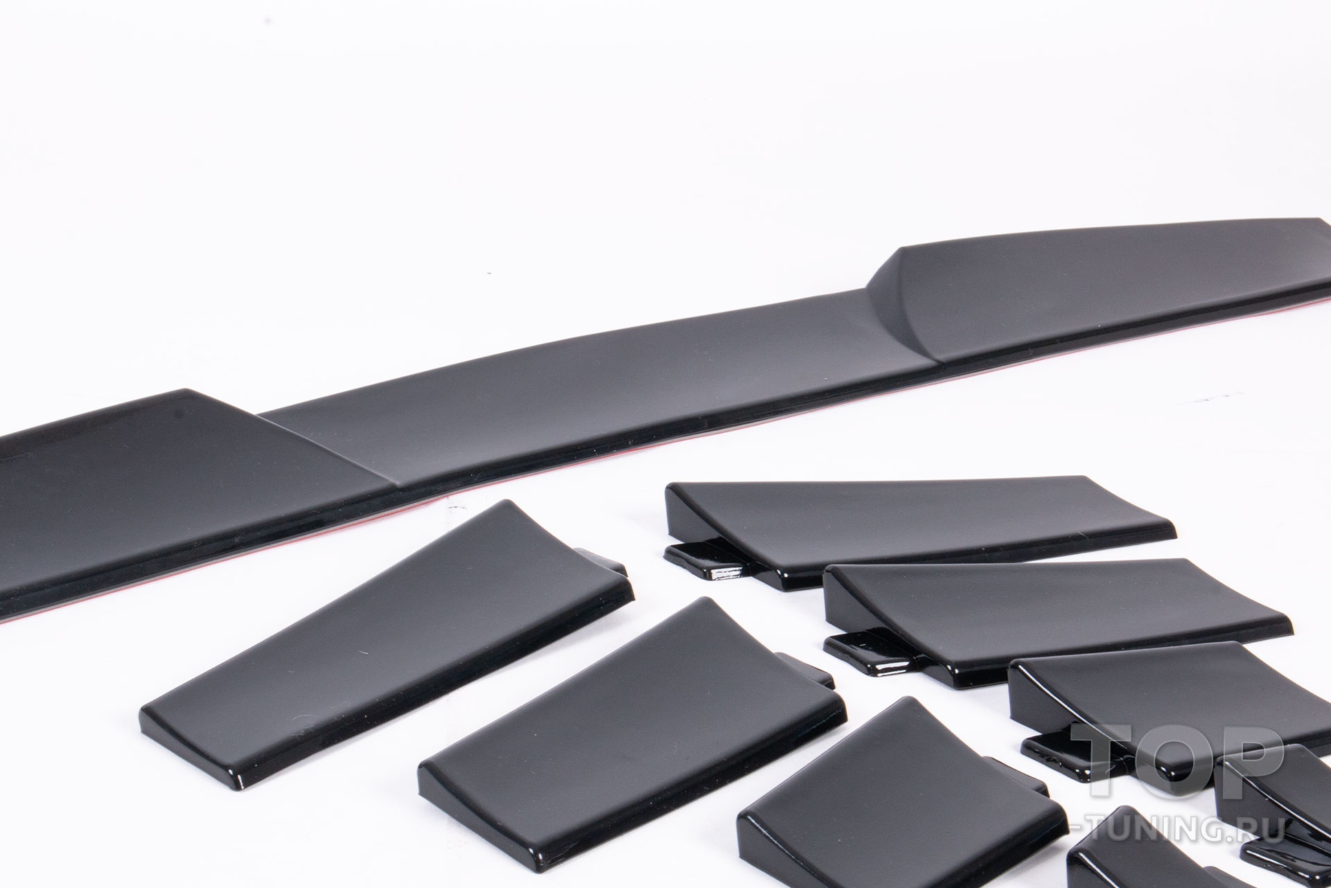 13067 Универсальный спойлер RTC (6 в 1) на крышу авто