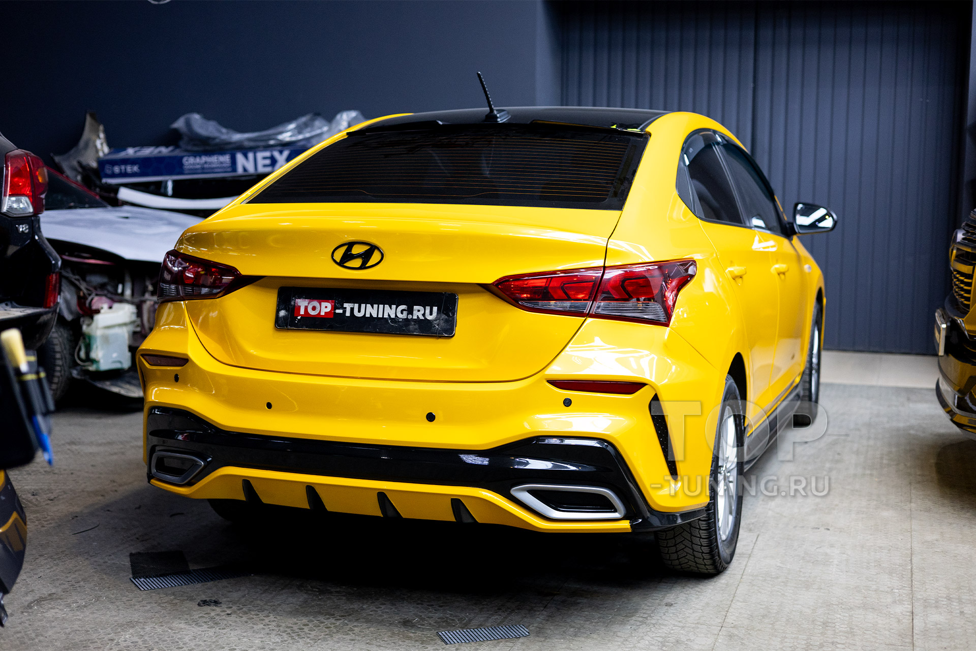 Универсальный спойлер RTC на крышу авто - цена, в наличии, купить в Топ-Тюнинг