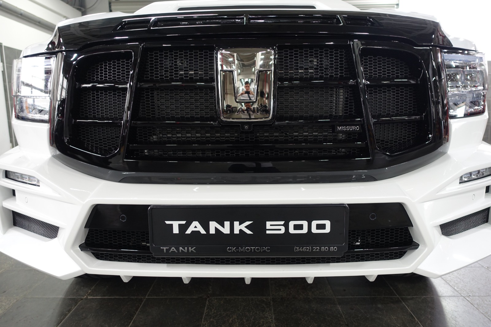 13199 Передняя накладка Missuro Larte Design на капот — тюнинг Tank 500 Накладка на переднюю часть капота Миссуро Ларт Дизайн для Танк 500 Стеклопластик | Цвет по заводским кодам | Премиум