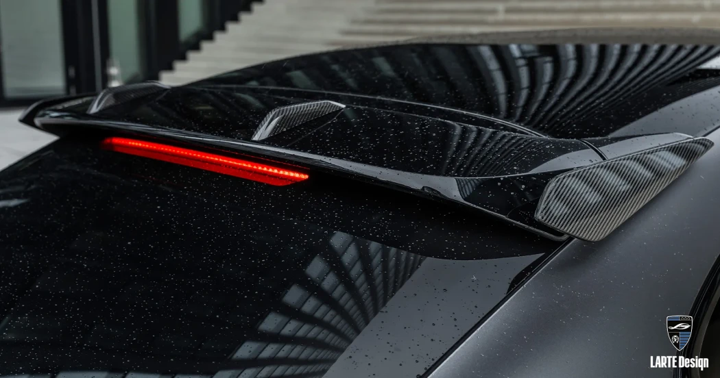 Декоративные кожухи Ларт Дизайн на спойлер Порш Каен С (Купе, 2023+) Окрашенный стеклопластик или натуральный карбон | Премиум | Штатный монтаж на двухсторонний скотч