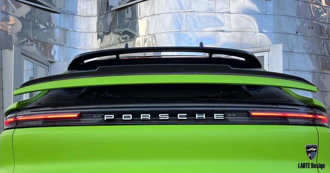 13213 Накладки Larte Design на верхний спойлер — тюнинг Porsche Cayenne S Coupe (2023+)