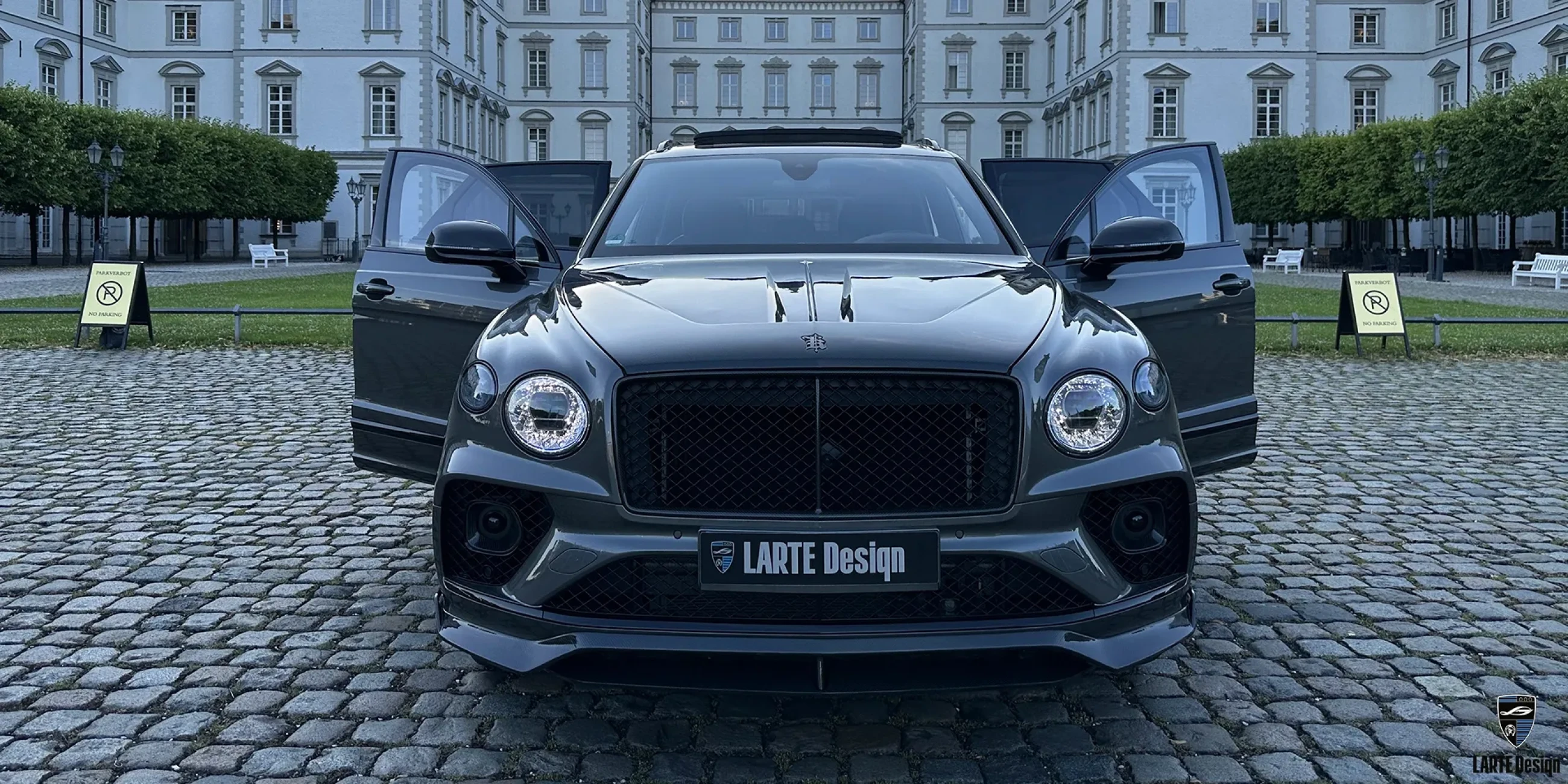13229 Вставка переднего бампера Black Crystal — тюнинг Bentley Bentayga (2020-2024)