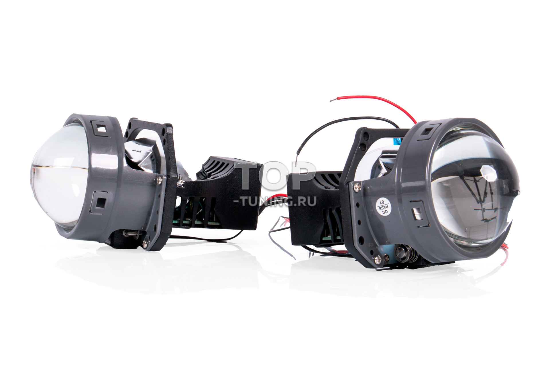 Двухрежимные БИ-Линзы i8 PRO — тюнинг оптики авто Цена за 2 шт. / 12V / Ближний 40 Вт / Дальний 45 Вт / 5500K / Холодный свет / Под Hella 3 13652 Светодиодные БИ-линзы IPHCAR i8 PRO (5500К) в фары авто