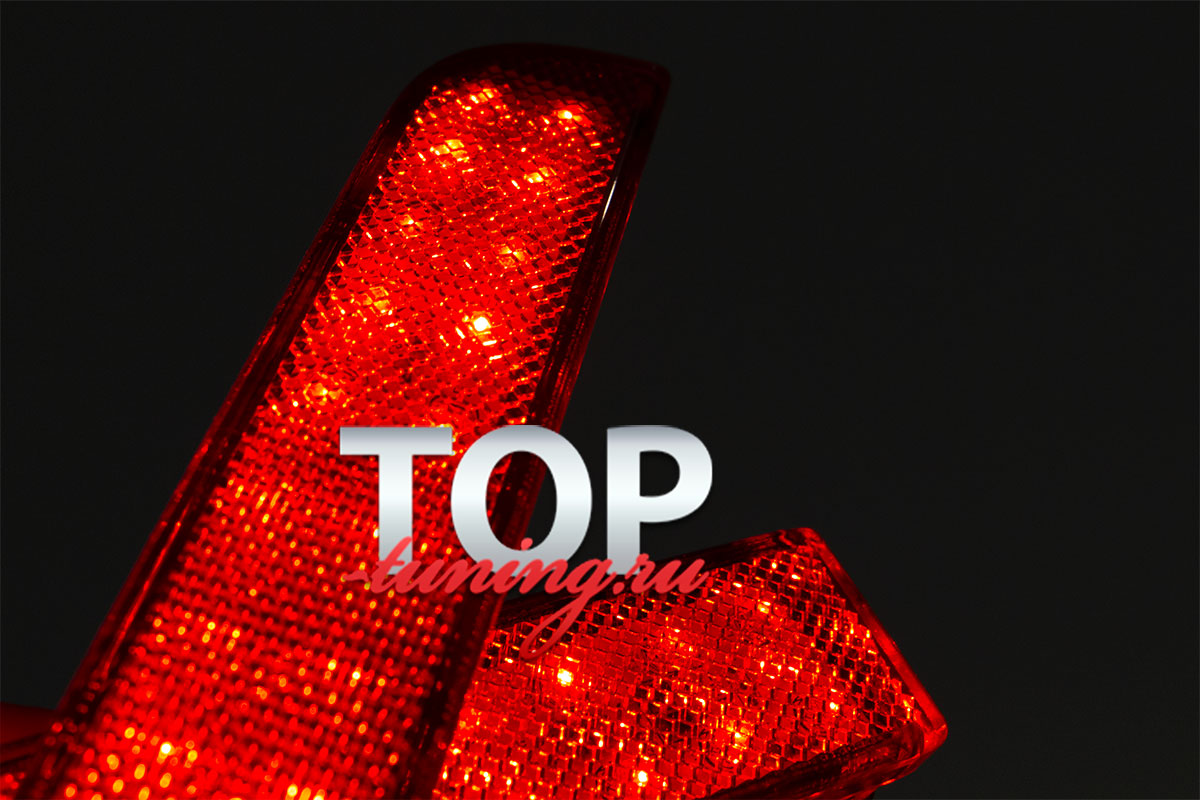 LED стоп-сигналы Crystal White / Red на Mitsubishi Lancer 10 (X)