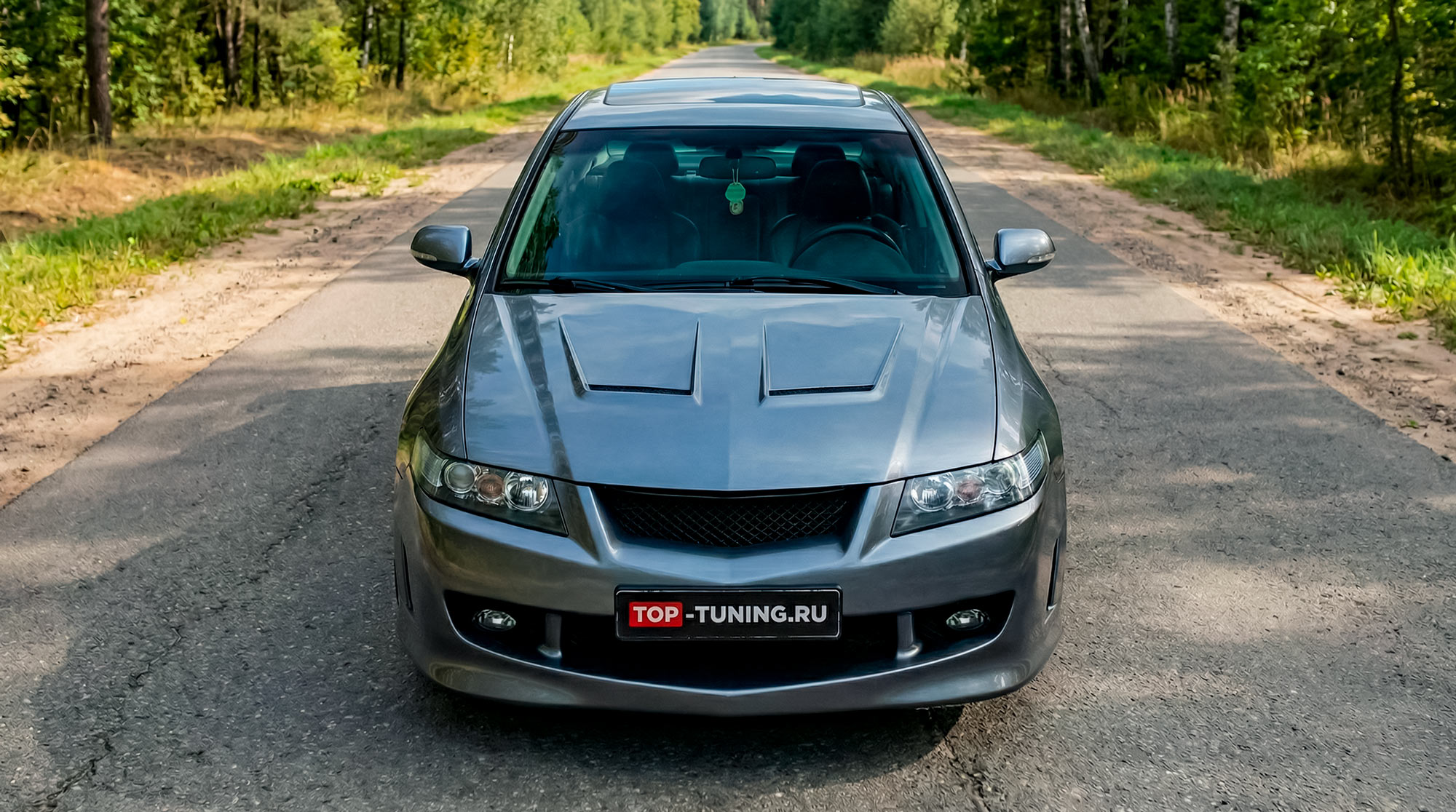 Спортивный капот с вентиляционными прорезями (жабрами) в стиле Mugen для Хонда Аккорд 7. Цена, обзор, в наличии. Доставка по России. Средняя сложность установки, покраска и монтаж