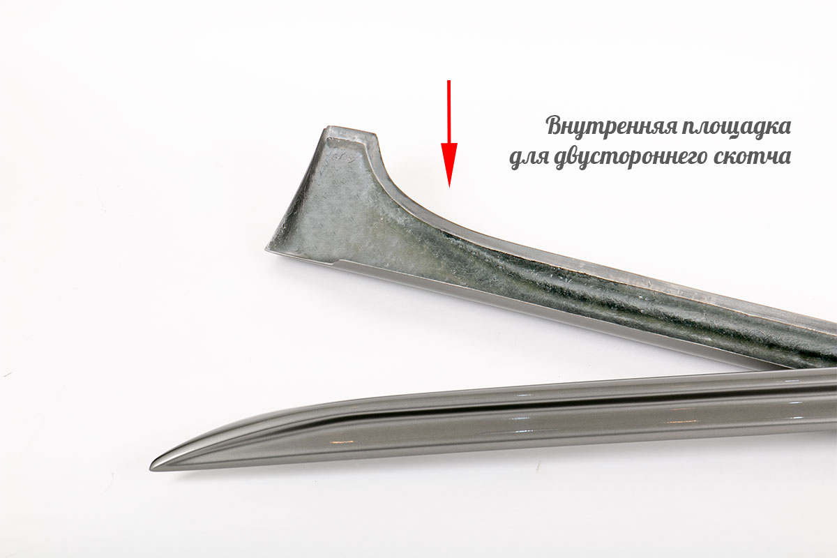 Комплект накладок на металлические пороги Hyundai Solaris 2. 