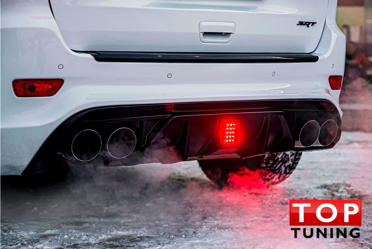 ТЮНИНГ ДЖИП ГРАНД ЧЕРОКИ (WK2 SRT) 2013+ ДИФФУЗОР НА ЗАДНИЙ БАМПЕР SRT (TRACKHAWK)