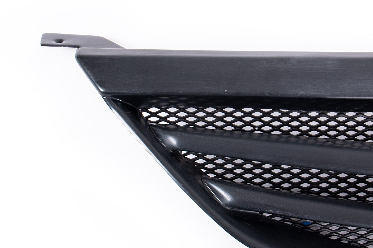 9516 Решетка радиатора RTX для Mazda 6 GG (2002 - 2005)