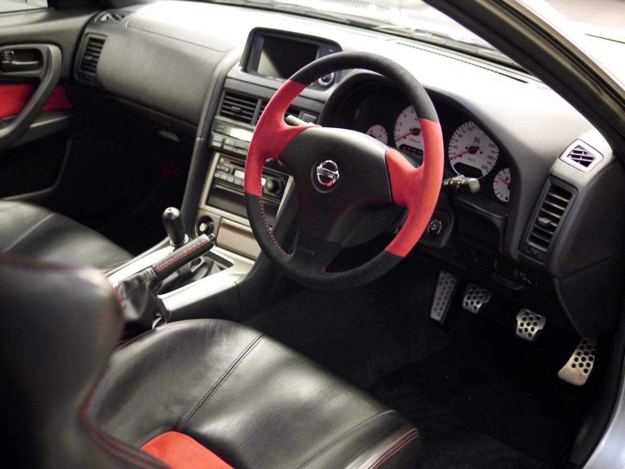 Редкий Nissan Skyline GT-R Nismo Z-Tune продается за 510,000