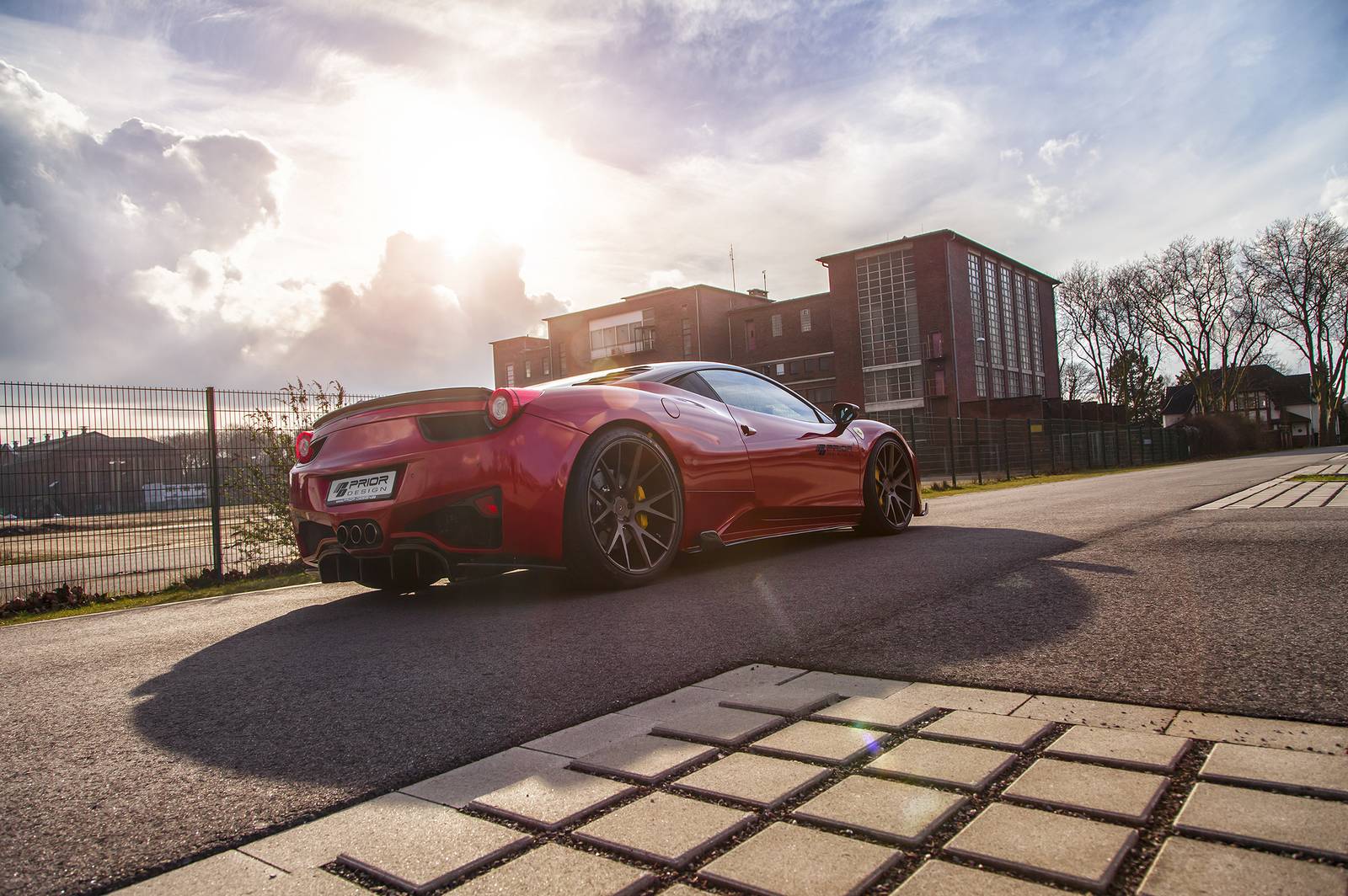 Prior Design выпустил новый комплект расширения для Ferrari 458 Italia.