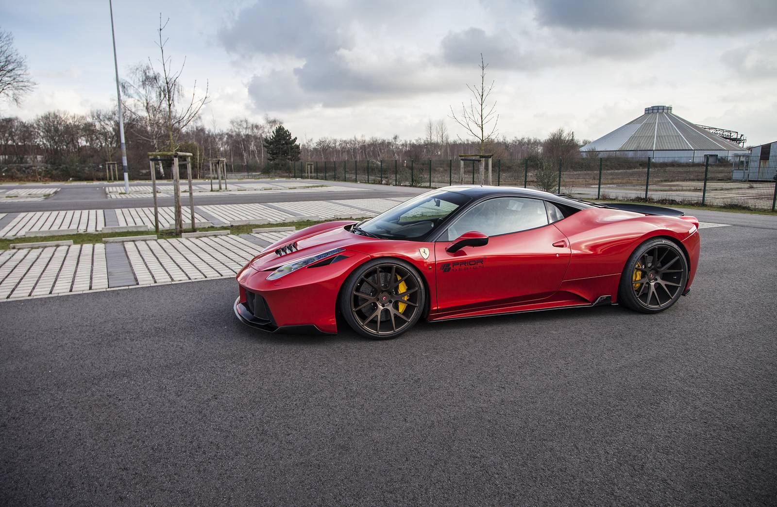 Prior Design выпустил новый комплект расширения для Ferrari 458 Italia.