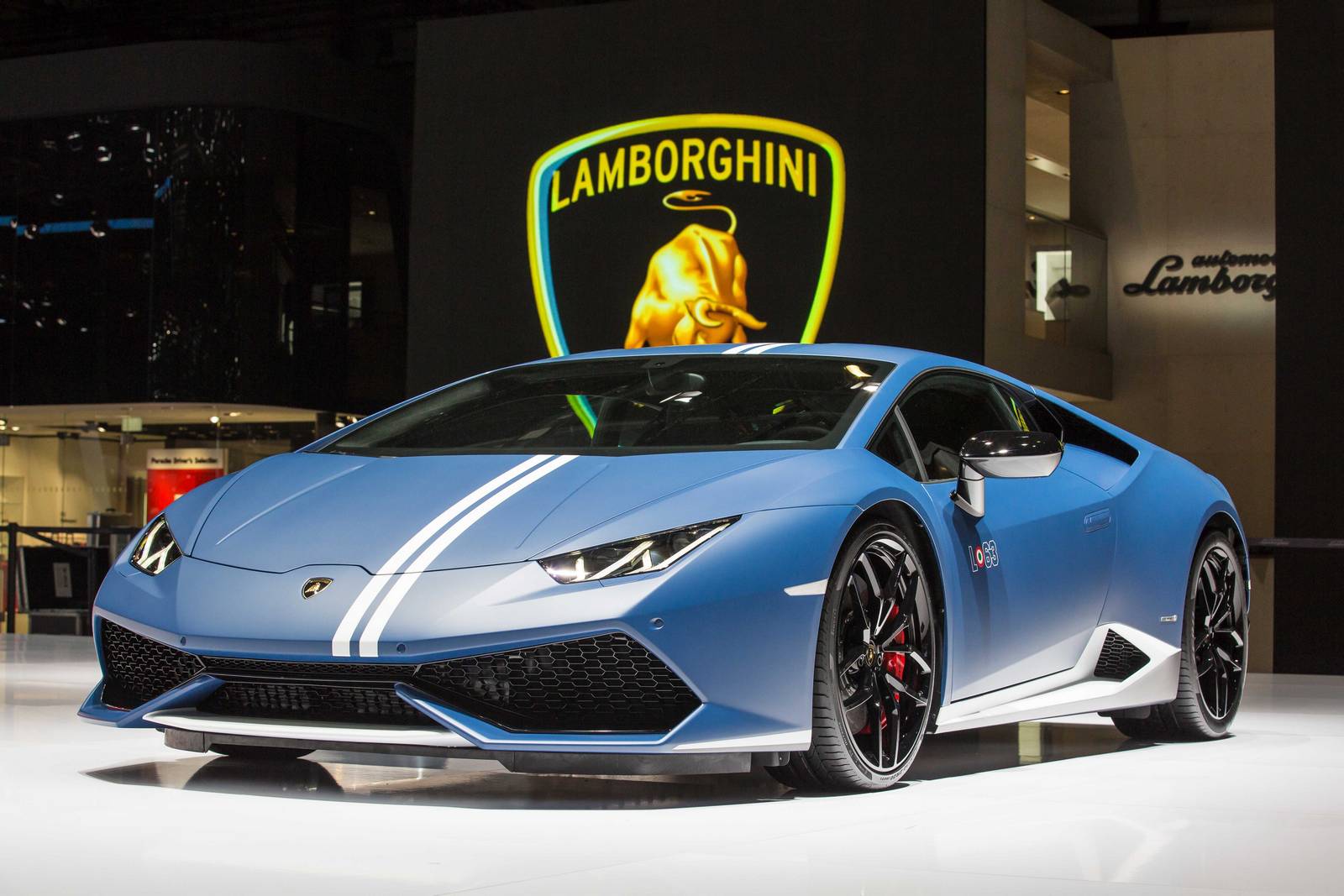 Lamborghini представил Huracan LP 610-4 Avio