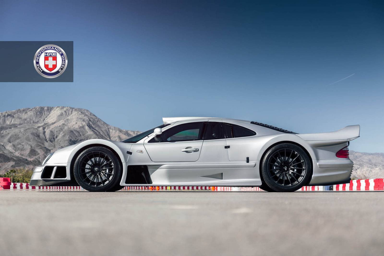 Потрясающий Mercedes-Benz CLK GTR от HRE Wheels